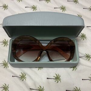 Elegant Brown Sunglasses